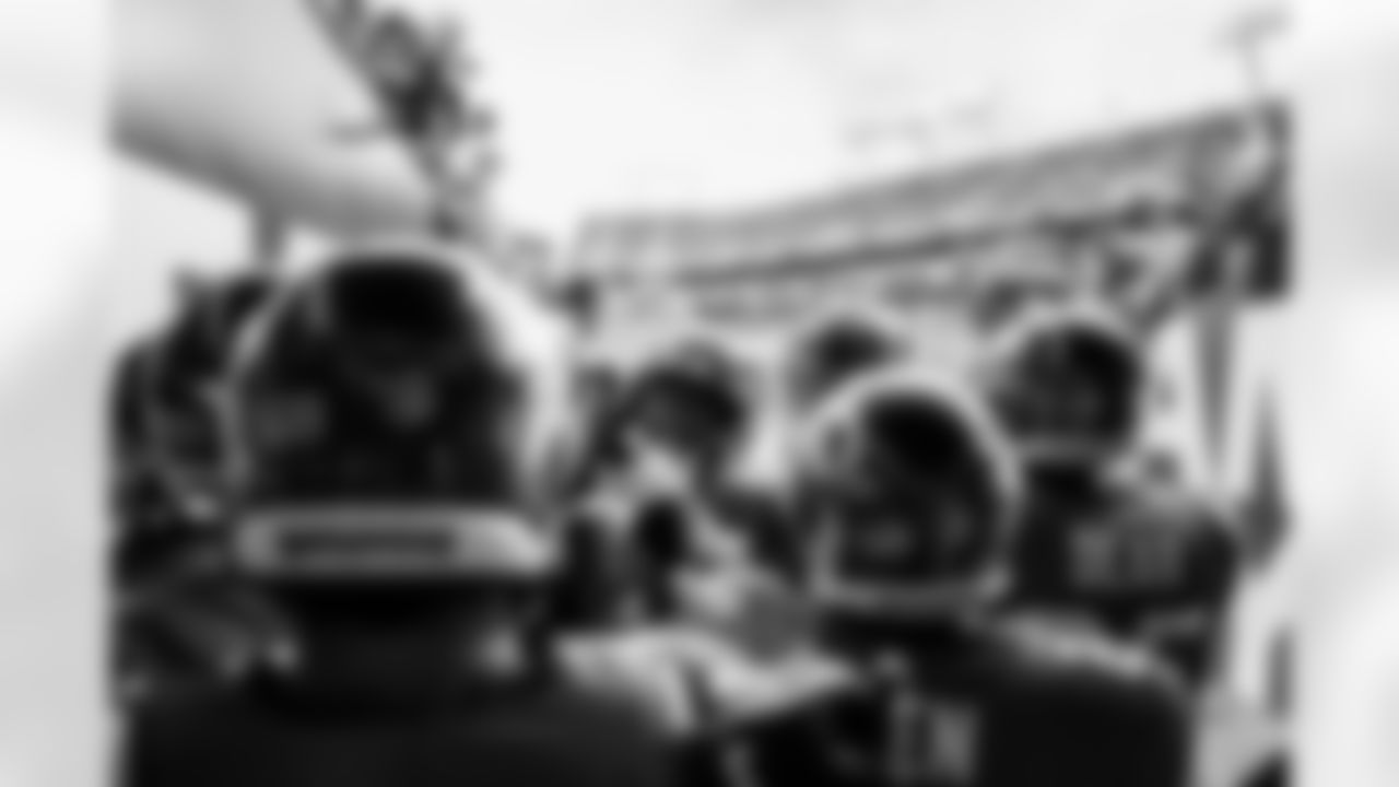 TAMPA, FL - December 07, 2025 - The Tampa Bay Buccaneers and New Orleans Saints during a regular season game at Raymond James Stadium. The Bucs lost the game, 24-20. Photo By Tori Richman/Tampa Bay Buccaneers