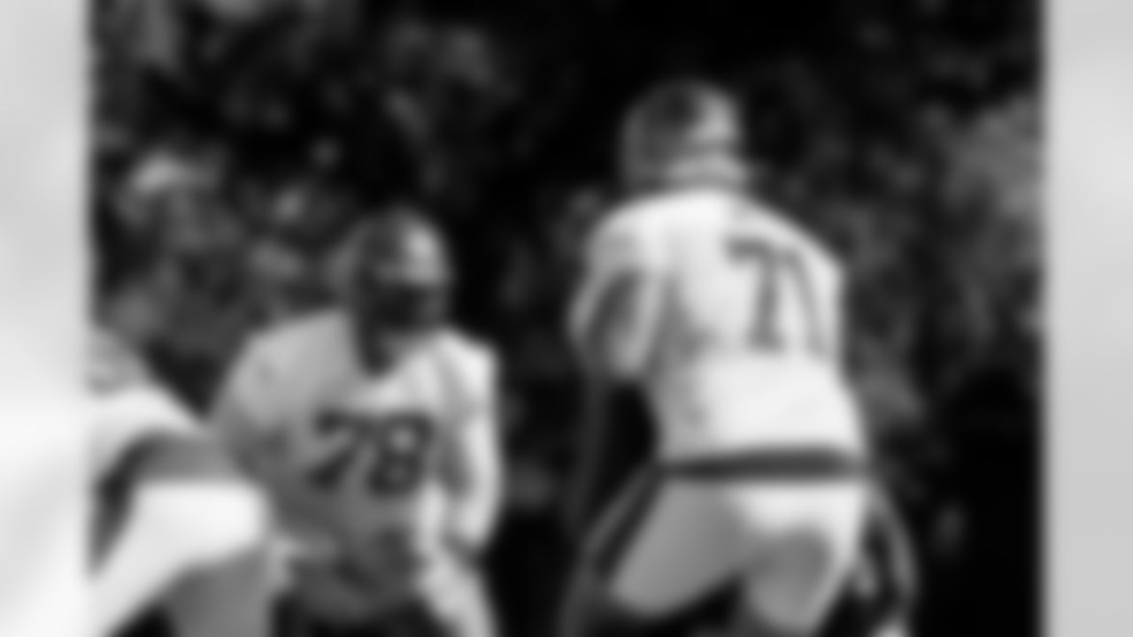 TAMPA, FL - December 17, 2025 - Week 16 practice at AdventHealth Training Center. Photo By Tori Richman/Tampa Bay Buccaneers