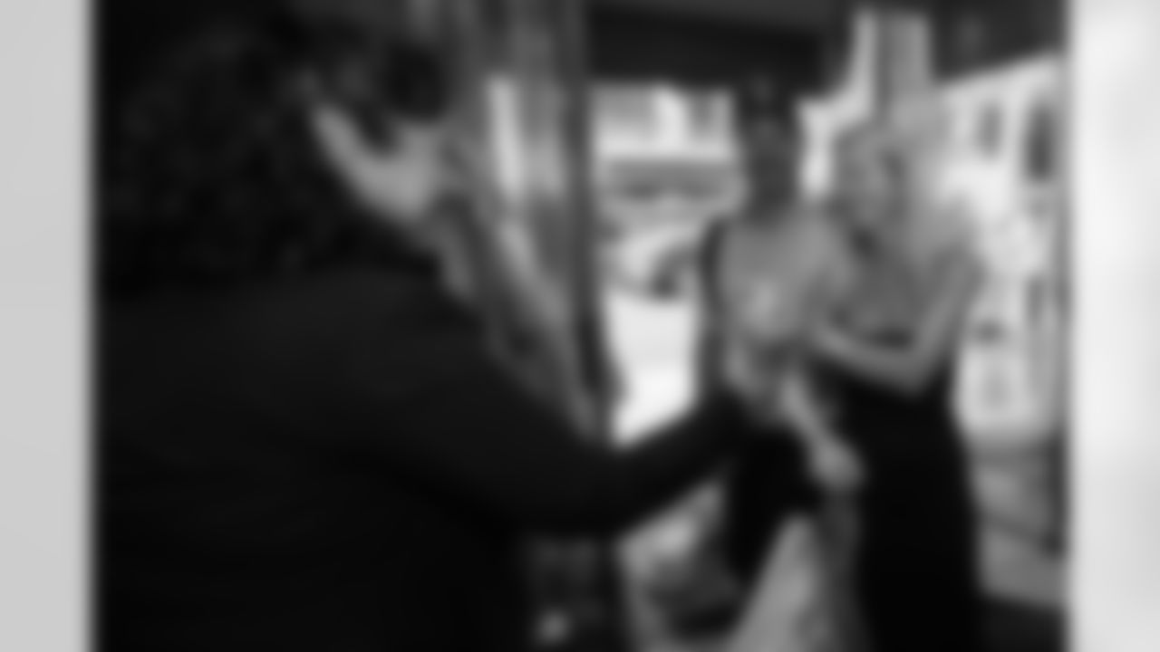 ATLANTA, GA - September 06, 2025 - Luxury Suite Excursion arrives for the game between the Tampa Bay Buccaneers and Atlanta Falcons. The Bucs won the game, 23-20. Photo By Doug DeFelice/Tampa Bay Buccaneers