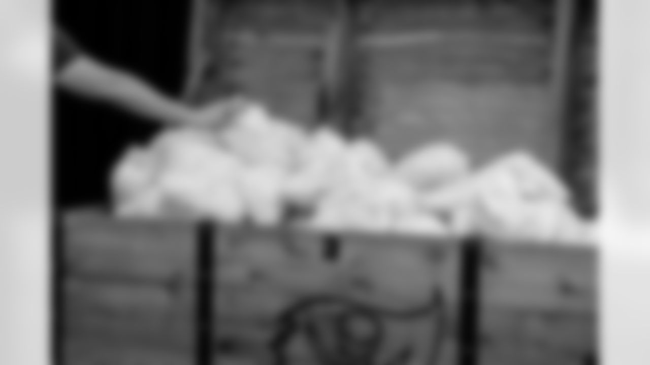 TAMPA, FL - February 21, 2026 - 2026 Jr. Bucs Movie Night. Photo By Kyle Zedaker/Tampa Bay Buccaneers