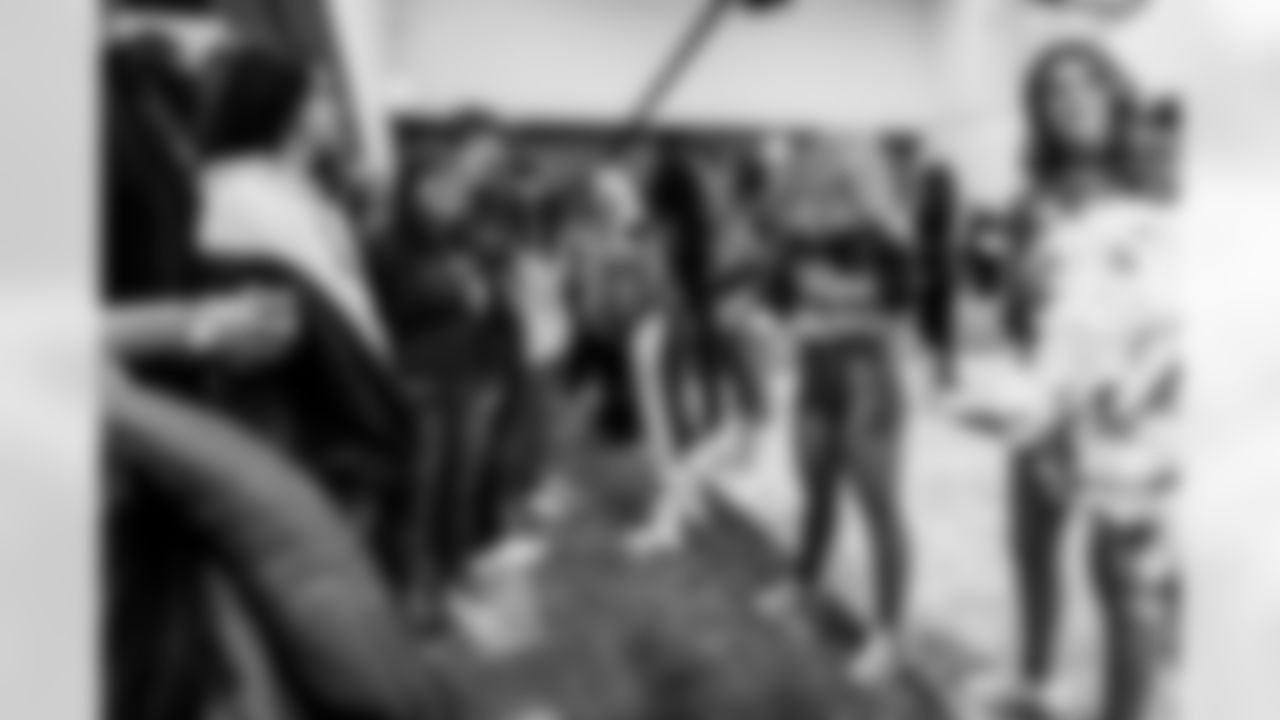 SAN FRANCISCO, CA - February 02, 2026 - Tampa Bay Buccaneers Pro Bowl Cheerleader Savannah at Pro Bowl practice at Moscone Center. Photo By Tori Richman/Tampa Bay Buccaneers