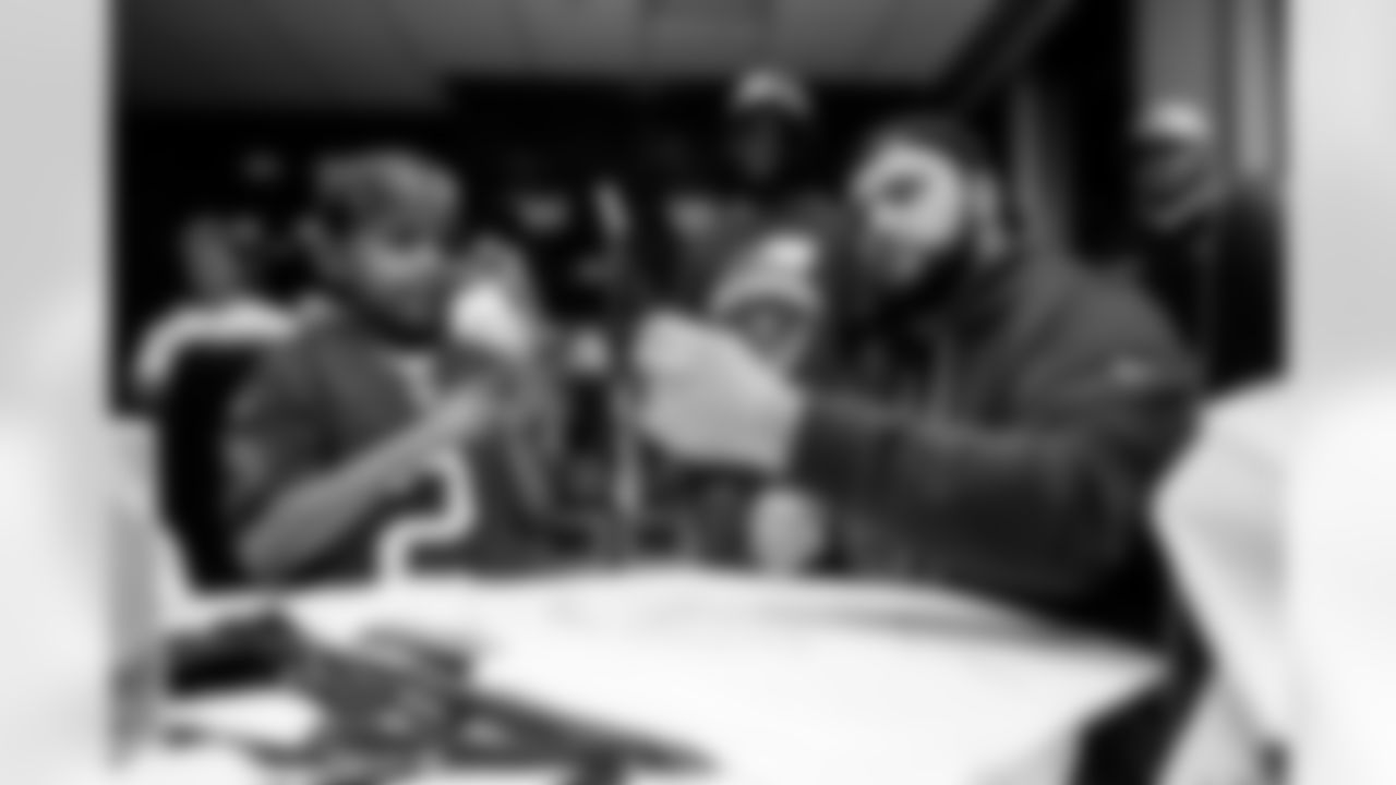 TAMPA, FL - November 19, 2025 - Guard Ben Bredeson #68 of the Tampa Bay Buccaneers during a visit with Triumph Together Cancer Warriors. Photo By Kyle Zedaker/Tampa Bay Buccaneers