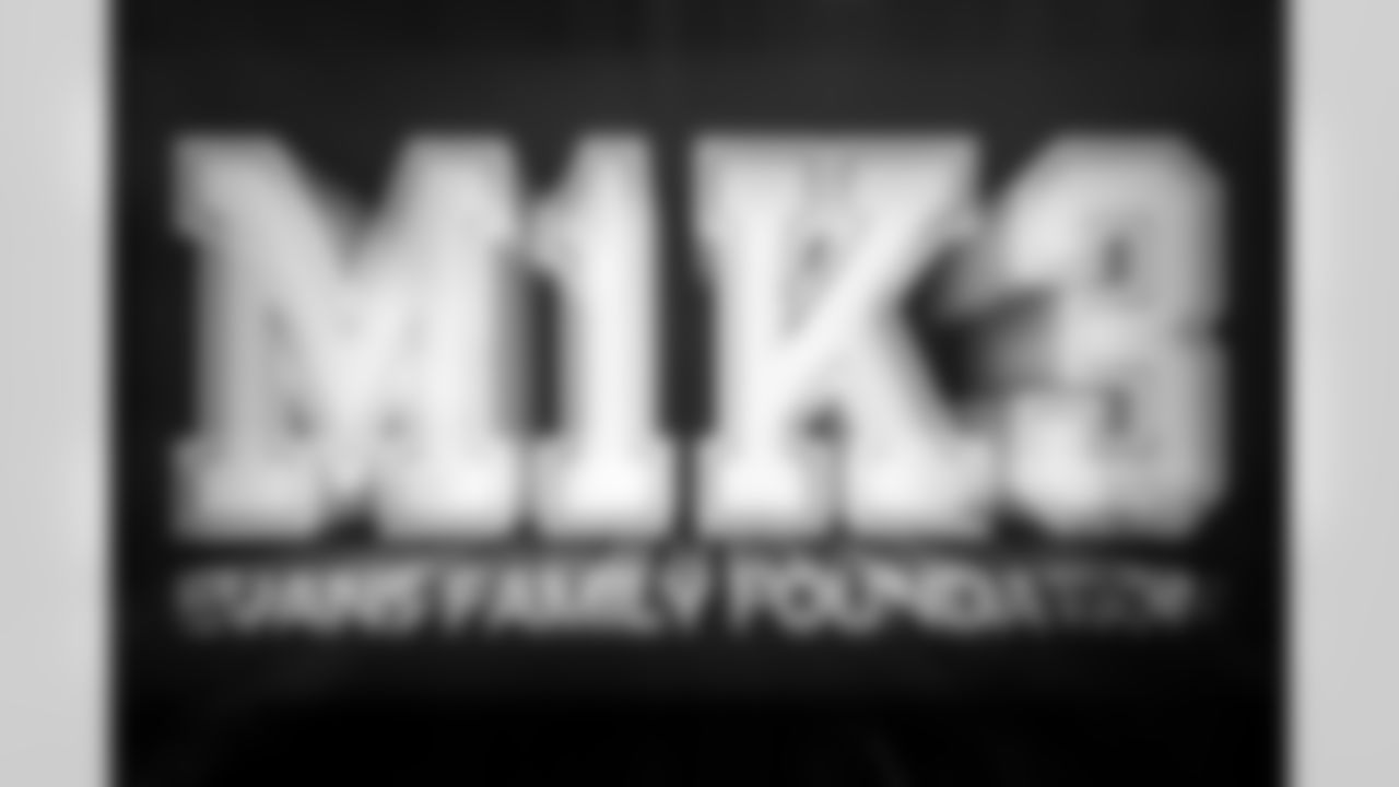 TAMPA, FL - December 13, 2025 - Mike Evans Family Foundation 4th Annual Gala at Seminole Hard Rock Hotel & Casino. Photo By Doug DeFelice/Tampa Bay Buccaneers