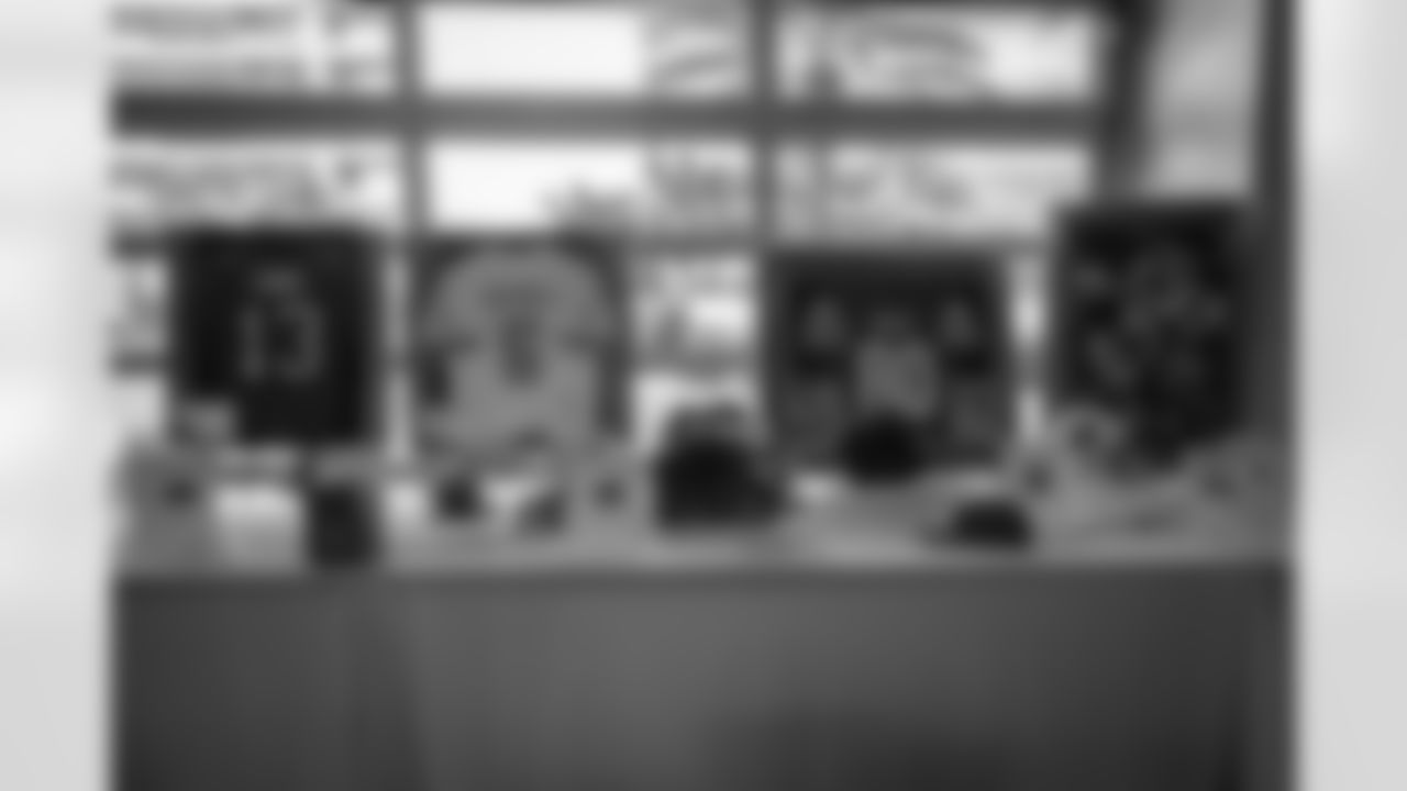 TAMPA, FL - December 13, 2025 - Mike Evans Family Foundation 4th Annual Gala at Seminole Hard Rock Hotel & Casino. Photo By Doug DeFelice/Tampa Bay Buccaneers