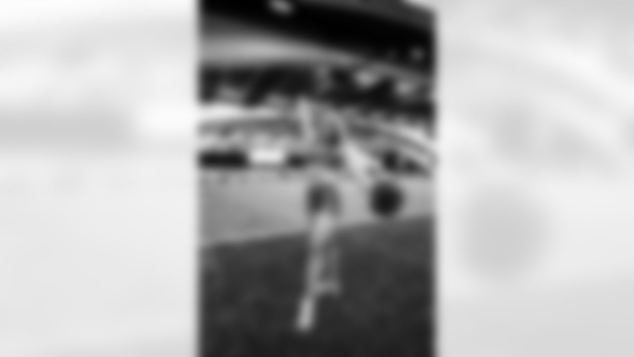 SAN FRANCISCO, CA - February 02, 2026 - Tampa Bay Buccaneers Pro Bowl Cheerleader Savannah at Pro Bowl practice at Moscone Center. Photo By Tori Richman/Tampa Bay Buccaneers