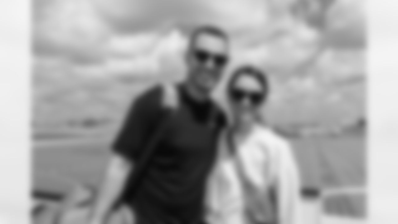 ATLANTA, GA - September 06, 2025 - Luxury Suite Excursion departs for the game between the Tampa Bay Buccaneers and Atlanta Falcons. The Bucs won the game, 23-20. Photo By Doug DeFelice/Tampa Bay Buccaneers