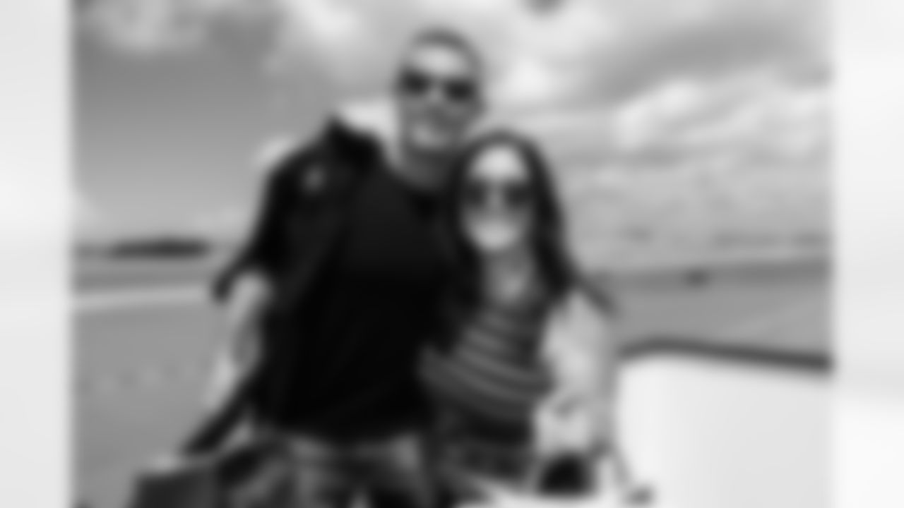 ATLANTA, GA - September 06, 2025 - Luxury Suite Excursion departs for the game between the Tampa Bay Buccaneers and Atlanta Falcons. The Bucs won the game, 23-20. Photo By Doug DeFelice/Tampa Bay Buccaneers