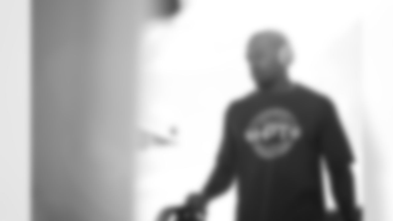 TAMPA, FL - November 22, 2025 - Running Back Sean Tucker #44 of the Tampa Bay Buccaneers departs before the game against the Los Angeles Rams. Photo By Tori Richman/Tampa Bay Buccaneers