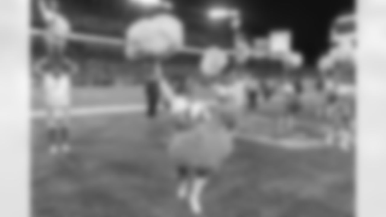 TAMPA, FL - December 11, 2025 - The Tampa Bay Buccaneers and Atlanta Falcons during a regular season game at Raymond James Stadium. The Bucs lost the game, 29-28. Photo By Mike Carlson/Tampa Bay Buccaneers