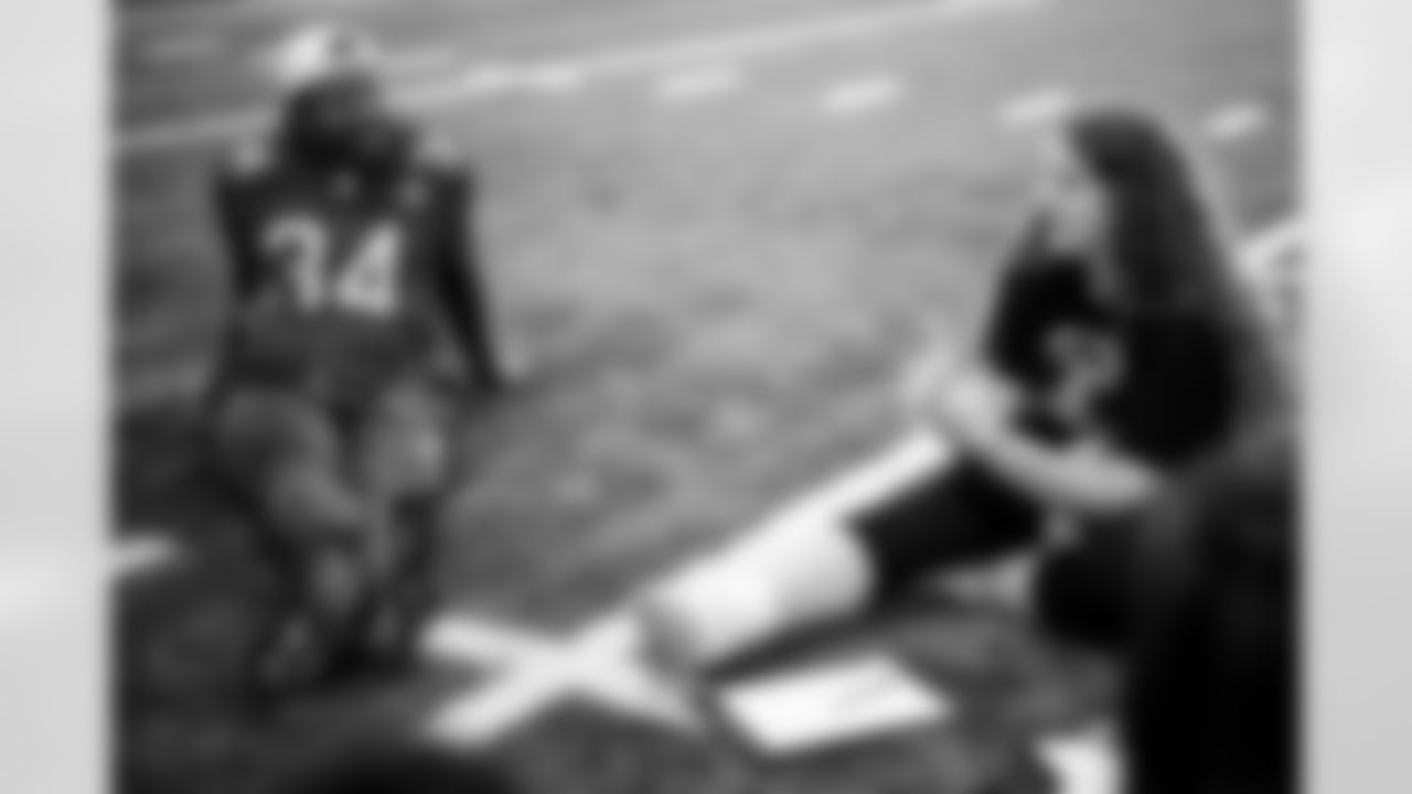 TAMPA, FL - December 16, 2025 - The final session of the Player-Student Mentoring Program at AdventHealth Training Center. Photo By Kyle Zedaker/Tampa Bay Buccaneers