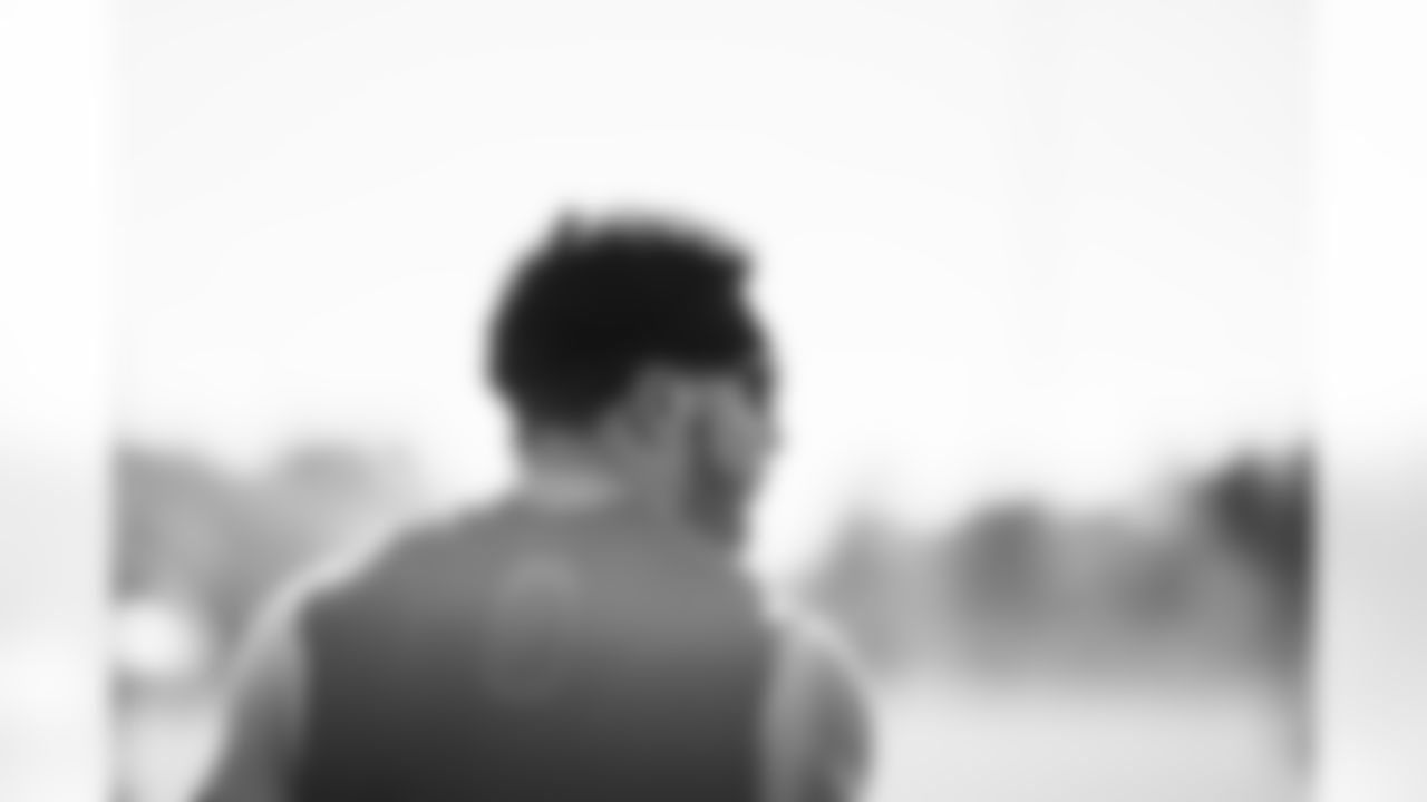 TAMPA, FL - December 17, 2025 - Week 16 practice at AdventHealth Training Center. Photo By Tori Richman/Tampa Bay Buccaneers