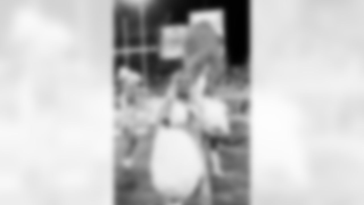 TAMPA, FL - December 11, 2025 - The Tampa Bay Buccaneers and Atlanta Falcons during a regular season game at Raymond James Stadium. The Bucs lost the game, 29-28. Photo By Tori Richman/Tampa Bay Buccaneers