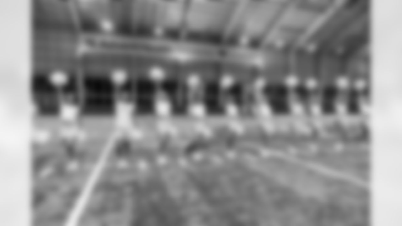 TAMPA, FL - December 09, 2025 - Tampa Bay Buccaneers Cheerleaders during Field Rehearsal at AdventHealth Training Center. Photo By Tori Richman/Tampa Bay Buccaneers