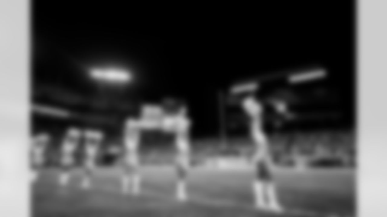 TAMPA, FL - December 11, 2025 - The Tampa Bay Buccaneers and Atlanta Falcons during a regular season game at Raymond James Stadium. The Bucs lost the game, 29-28. Photo By Tori Richman/Tampa Bay Buccaneers