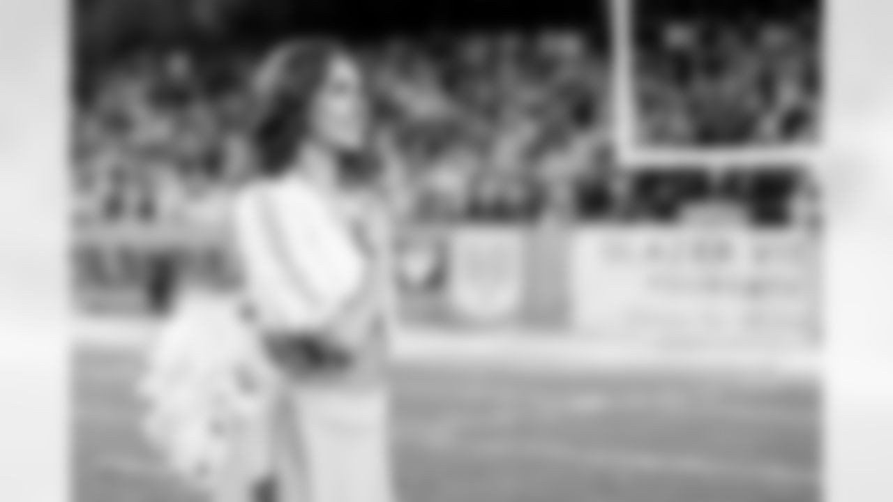 TAMPA, FL - December 11, 2025 - The Tampa Bay Buccaneers and Atlanta Falcons during a regular season game at Raymond James Stadium. The Bucs lost the game, 29-28. Photo By Tori Richman/Tampa Bay Buccaneers