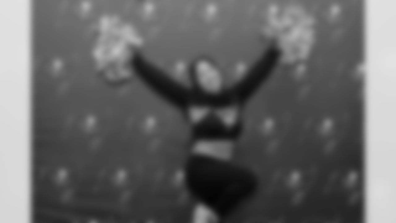 TAMPA, FL - December 06, 2025 - She is Football Bayshore Walk: Raise The Flags event with Bayshore Breakfast Club and Tampa Girls Social & Wellness at Hyde House Public Studio. Photo By Mike Carlson/Tampa Bay Buccaneers