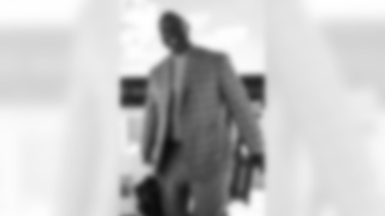 TAMPA, FL - December 27, 2025 - Head Coach Todd Bowles of the Tampa Bay Buccaneers departs Tampa for a Week 17 game against the Miami Dolphins. Photo By Tori Richman/Tampa Bay Buccaneers