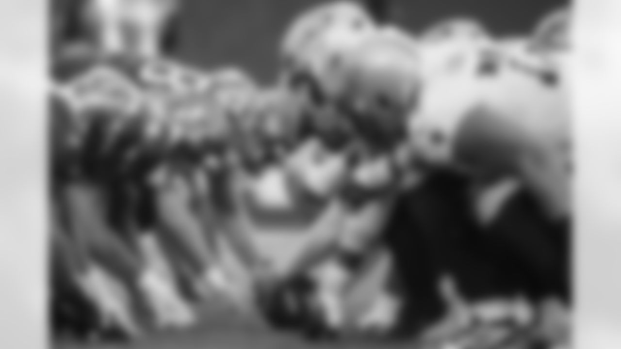 TAMPA, FL - December 07, 2025 - The Tampa Bay Buccaneers and New Orleans Saints play a regular season game at Raymond James Stadium. The Bucs lost the game, 24-20. Photo By Kyle Zedaker/Tampa Bay Buccaneers