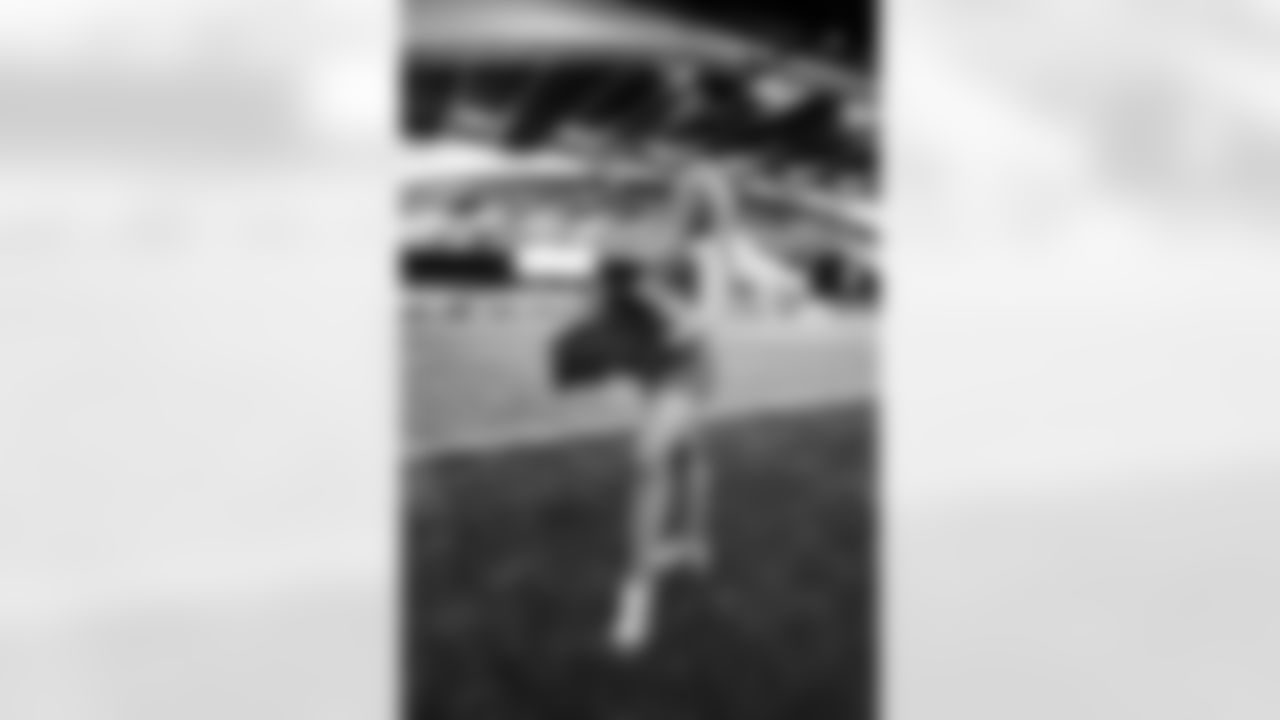 SAN FRANCISCO, CA - February 02, 2026 - Tampa Bay Buccaneers Pro Bowl Cheerleader Savannah at Pro Bowl practice at Moscone Center. Photo By Tori Richman/Tampa Bay Buccaneers