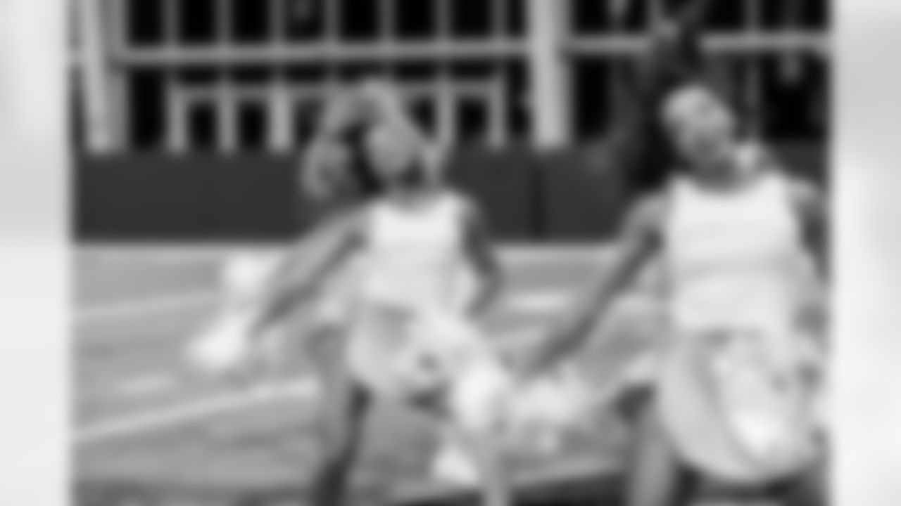 TAMPA, FL - December 09, 2025 - Tampa Bay Buccaneers Cheerleaders during Field Rehearsal at AdventHealth Training Center. Photo By Tori Richman/Tampa Bay Buccaneers