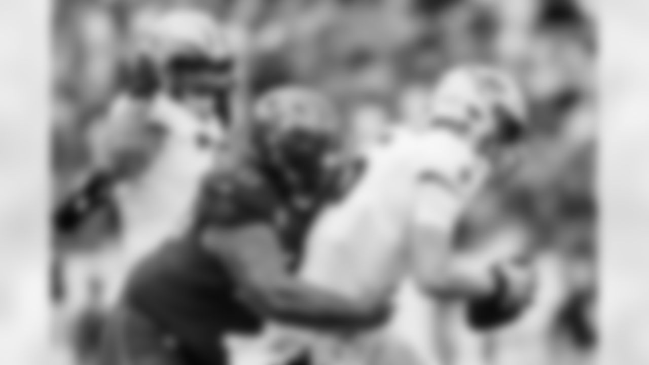 TAMPA, FL - December 07, 2025 - The Tampa Bay Buccaneers and New Orleans Saints play a regular season game at Raymond James Stadium. The Bucs lost the game, 24-20. Photo By Kyle Zedaker/Tampa Bay Buccaneers