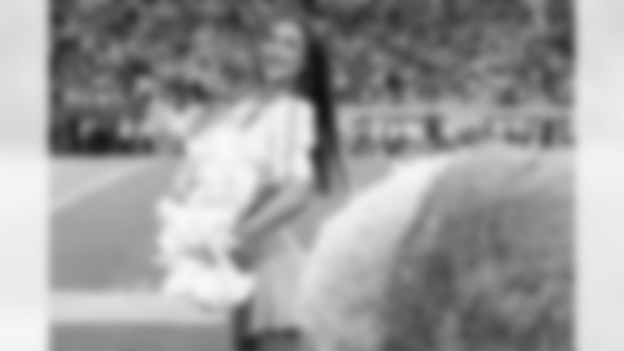 TAMPA, FL - December 11, 2025 - The Tampa Bay Buccaneers and Atlanta Falcons during a regular season game at Raymond James Stadium. The Bucs lost the game, 29-28. Photo By Doug DeFelice/Tampa Bay Buccaneers