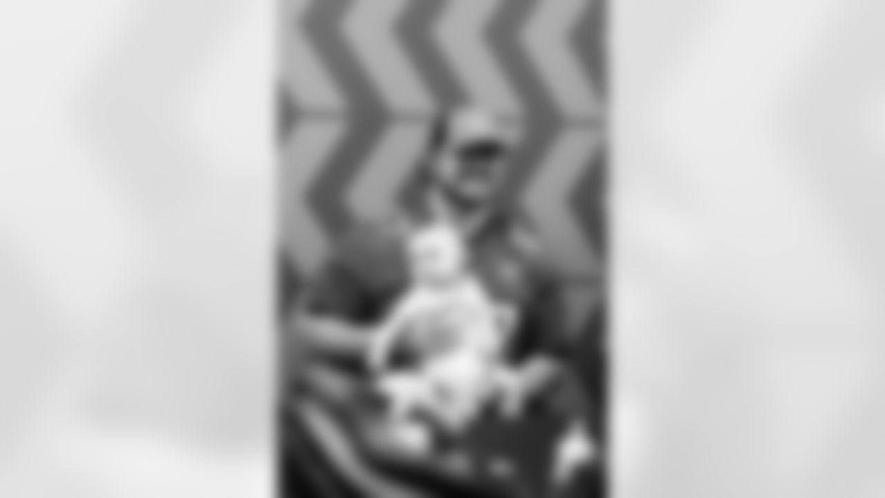 TAMPA, FL - December 02, 2025 - Guard Luke Goedeke #67 of the Tampa Bay Buccaneers during a visit to MacDill Air Force Base. Photo By Kyle Zedaker/Tampa Bay Buccaneers