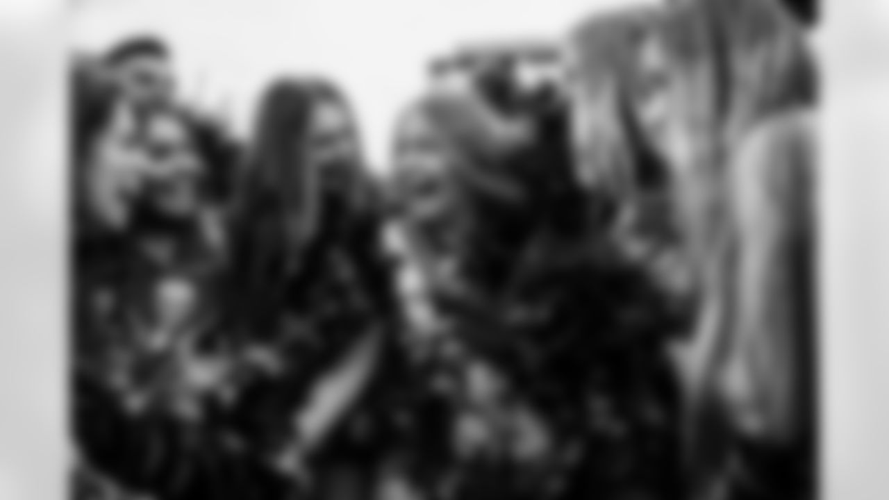 TAMPA, FL - December 07, 2025 - The Tampa Bay Buccaneers and New Orleans Saints during a regular season game at Raymond James Stadium. The Bucs lost the game, 24-20. Photo By Tori Richman/Tampa Bay Buccaneers