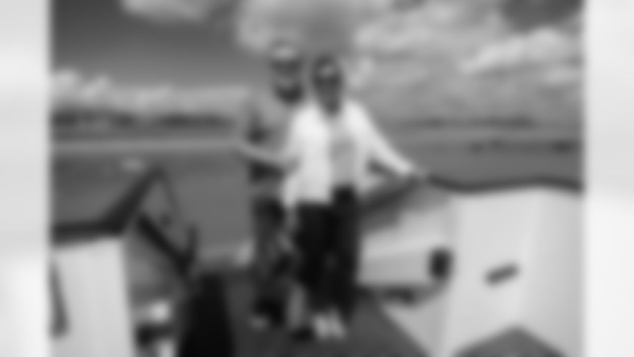 ATLANTA, GA - September 06, 2025 - Luxury Suite Excursion departs for the game between the Tampa Bay Buccaneers and Atlanta Falcons. The Bucs won the game, 23-20. Photo By Doug DeFelice/Tampa Bay Buccaneers