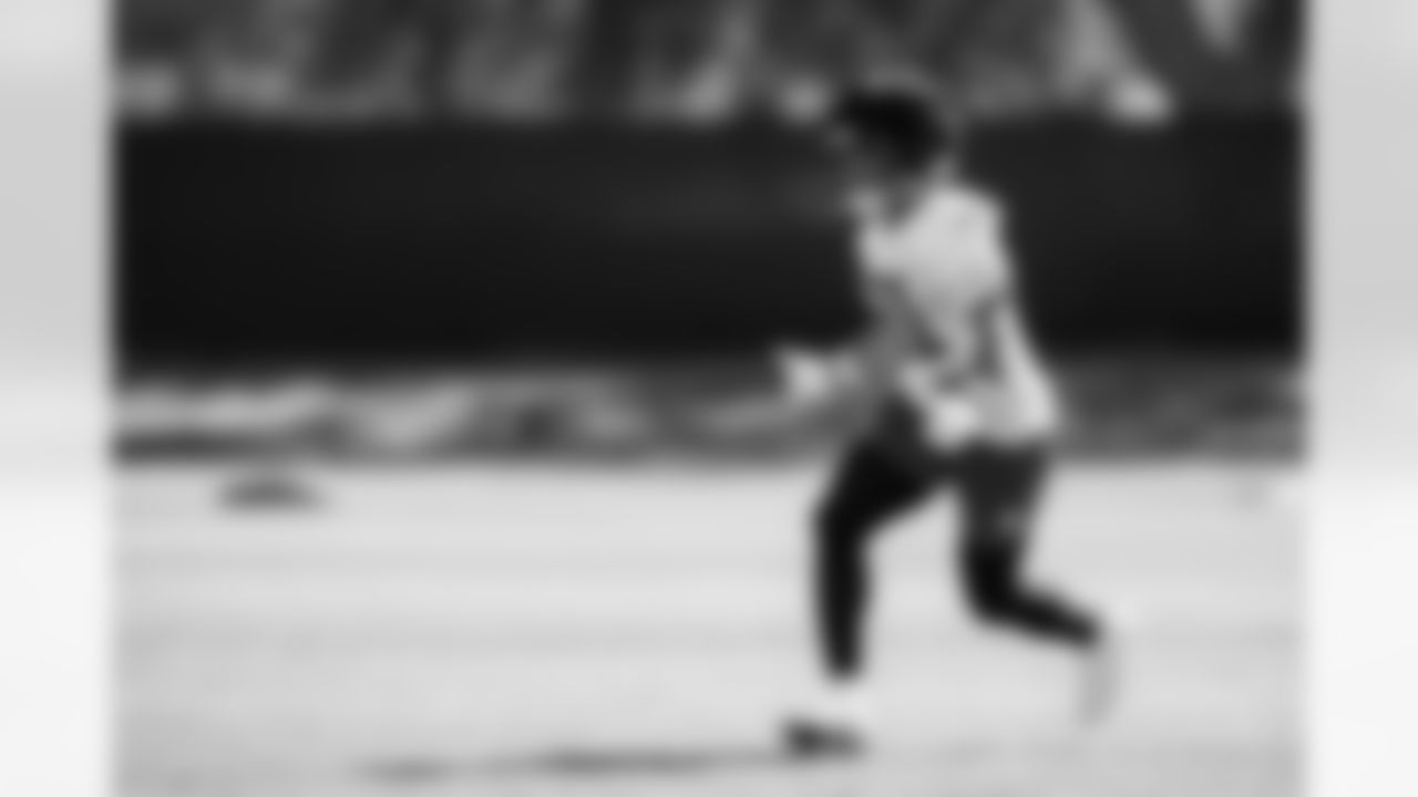 TAMPA, FL - November 20, 2025 - Safety Antoine Winfield Jr. #31 of the Tampa Bay Buccaneers during practice at AdventHealth Training Center. Photo By Tori Richman/Tampa Bay Buccaneers