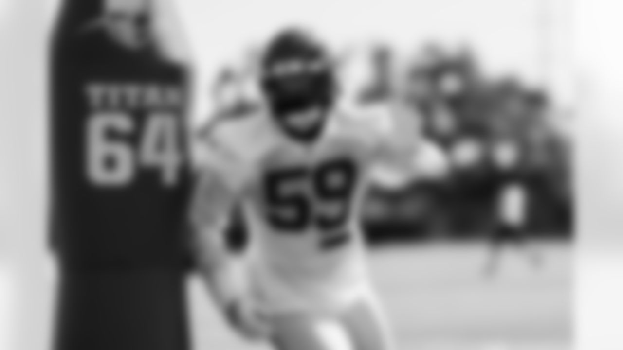 TAMPA, FL - November 20, 2025 - Outside Linebacker Mohamed Kamara #59 of the Tampa Bay Buccaneers during practice at AdventHealth Training Center. Photo By Tori Richman/Tampa Bay Buccaneers