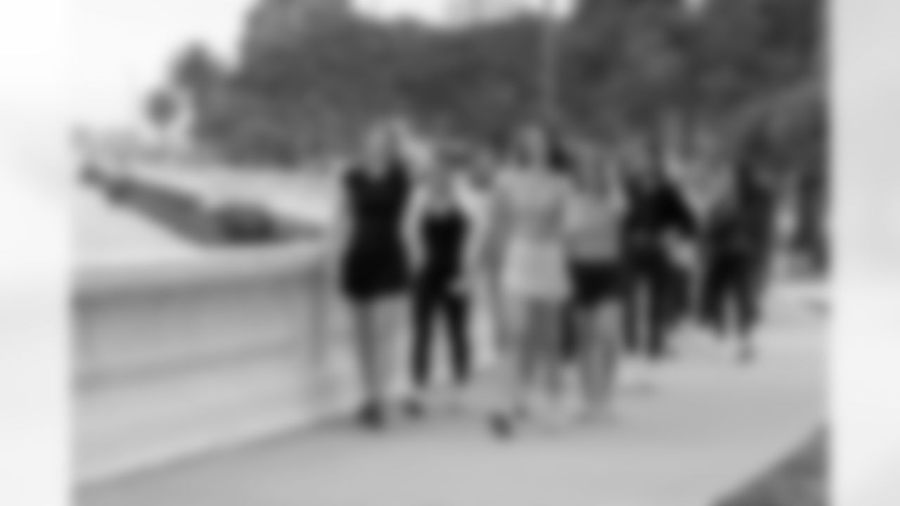 TAMPA, FL - December 06, 2025 - She is Football Bayshore Walk: Raise The Flags event with Bayshore Breakfast Club and Tampa Girls Social & Wellness at Hyde House Public Studio. Photo By Mike Carlson/Tampa Bay Buccaneers