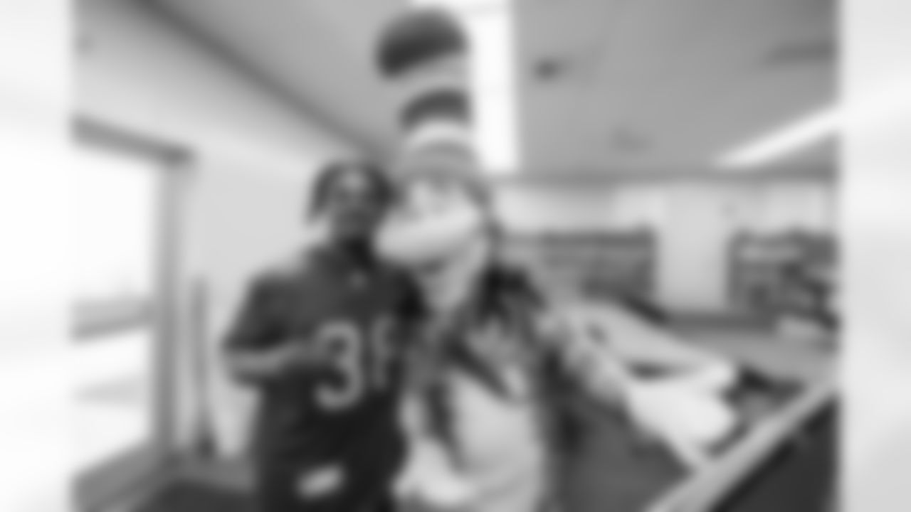 TAMPA, FL - March 03, 2026 - Safety Rashad Wisdom #38 of the Tampa Bay Buccaneers during the National Reading Month celebration hosted by The Tampa Bay Buccaneers and Dr. Seuss Enterprises at Potter Elementary School. Photo By Doug DeFelice/Tampa Bay Buccaneers