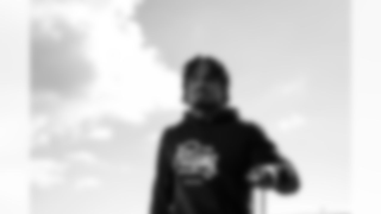 TAMPA, FL - December 27, 2025 - Wide Receiver Kameron Johnson #19 of the Tampa Bay Buccaneers departs Tampa for a Week 17 game against the Miami Dolphins. Photo By Tori Richman/Tampa Bay Buccaneers