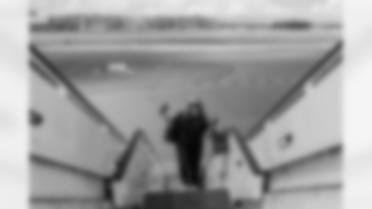 ATLANTA, GA - September 06, 2025 - Luxury Suite Excursion departs for the game between the Tampa Bay Buccaneers and Atlanta Falcons. The Bucs won the game, 23-20. Photo By Doug DeFelice/Tampa Bay Buccaneers