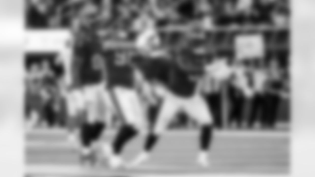 INGLEWOOD, CA - November 23, 2025 - Defensive Lineman Elijah Roberts #95, Defensive Lineman Logan Hall #90 and Outside Linebacker Yaya Diaby #0 of the Tampa Bay Buccaneers during the game between the Tampa Bay Buccaneers and Los Angeles Rams. The Bucs lost the game, 34-7. Photo By Tori Richman/Tampa Bay Buccaneers