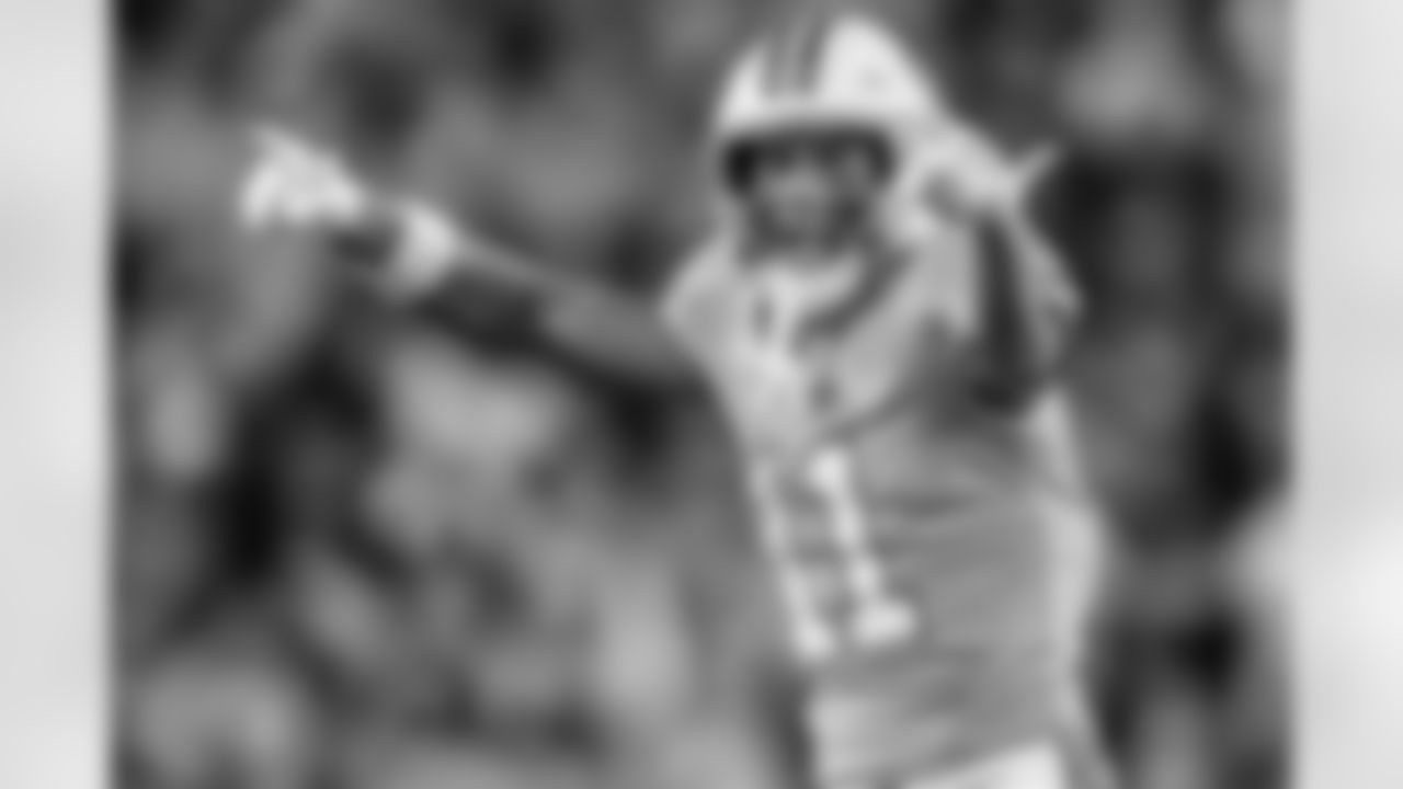 TAMPA, FL - December 11, 2025 - The Tampa Bay Buccaneers and Atlanta Falcons during a regular season game at Raymond James Stadium. The Bucs lost the game, 29-28. Photo By Mike Carlson/Tampa Bay Buccaneers