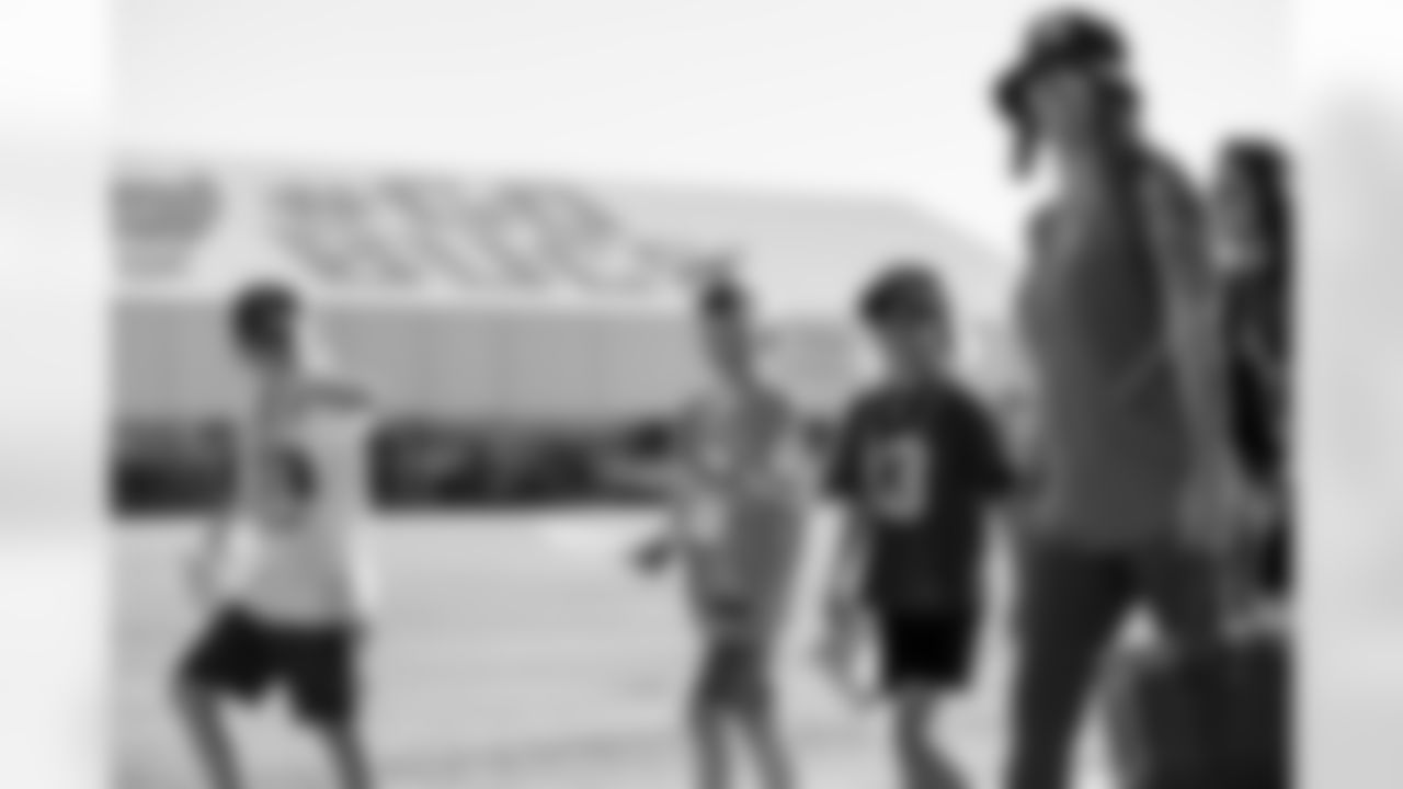 TAMPA, FL - February 21, 2026 - 2026 Jr. Bucs Movie Night. Photo By Kyle Zedaker/Tampa Bay Buccaneers