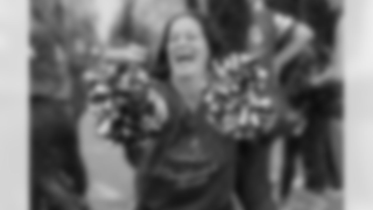 TAMPA, FL - December 07, 2025 - The Tampa Bay Buccaneers and New Orleans Saints during a regular season game at Raymond James Stadium. The Bucs lost the game, 24-20. Photo By Doug DeFelice/Tampa Bay Buccaneers