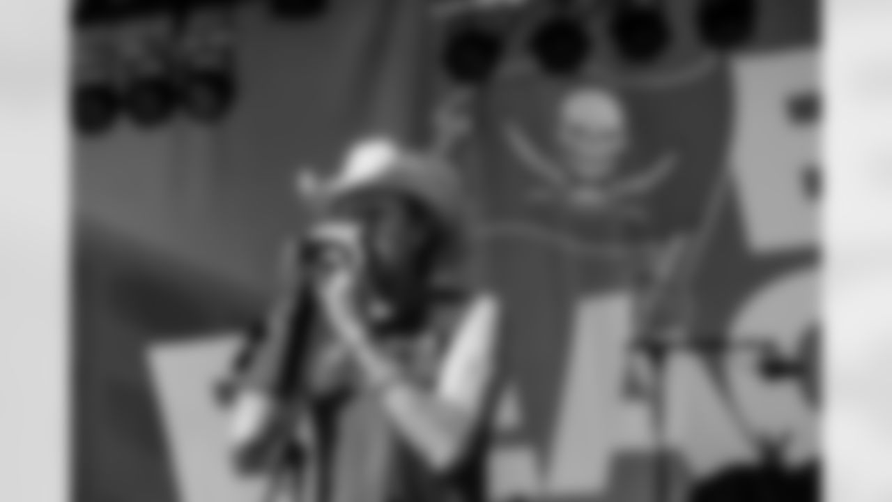 ST. PETE BEACH, FL - April 26, 2025 - Pirate Flag performs during Bucs Beach Bash. Photo By Dave Pullis/Tampa Bay Buccaneers