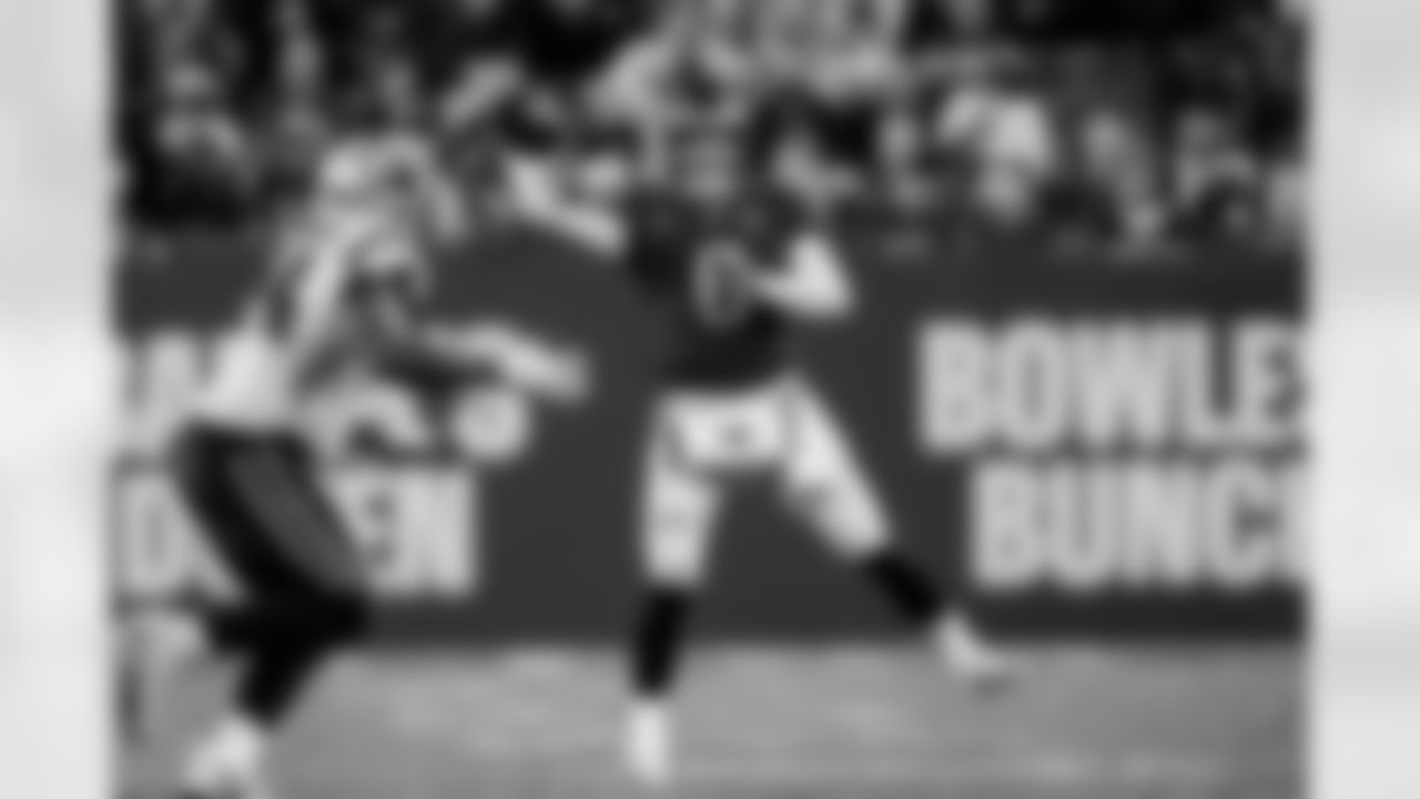 TAMPA, FL - January 03, 2026 - The Carolina Panthers and Tampa Bay Buccaneers play a regular season game at Raymond James Stadium. The Bucs won the game, 16-14. Photo By Tori Richman/Tampa Bay Buccaneers