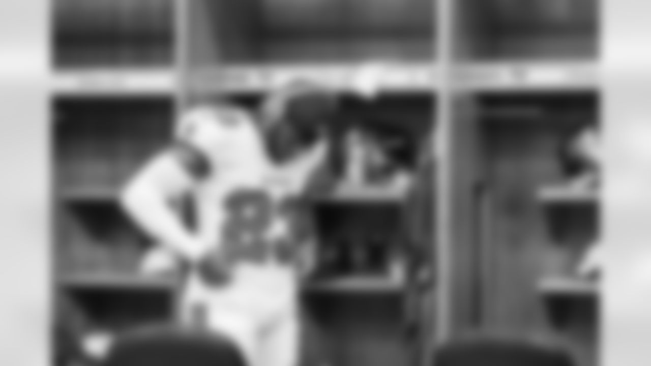 Dolphins vs. Bucs