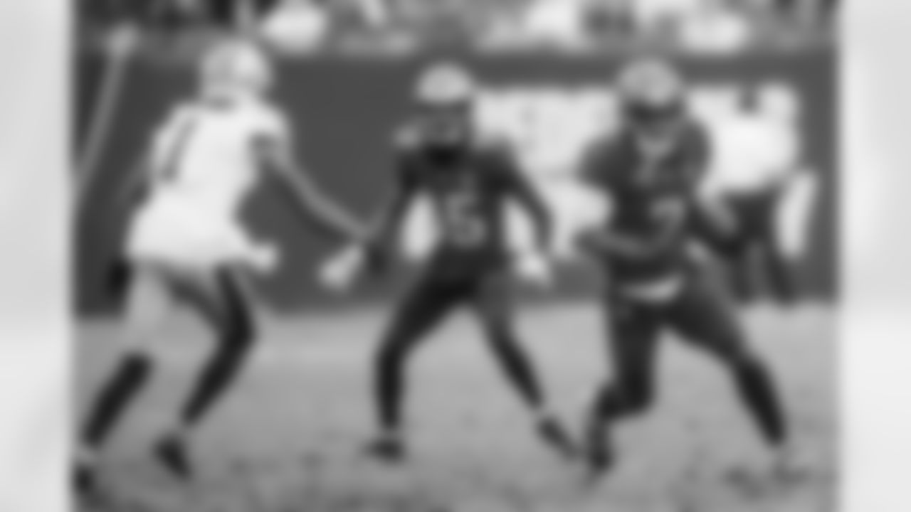 TAMPA, FL - December 07, 2025 - The Tampa Bay Buccaneers and New Orleans Saints play a regular season game at Raymond James Stadium. The Bucs lost the game, 24-20. Photo By Kyle Zedaker/Tampa Bay Buccaneers