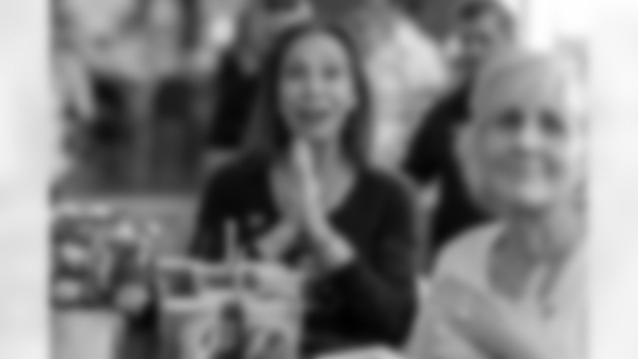 TAMPA, FL - December 11, 2025 - The 1976 Tampa Bay Buccaneers team reunion in the Hyundai Club at Raymond James Stadium. Photo By Mike Carlson/Tampa Bay Buccaneers