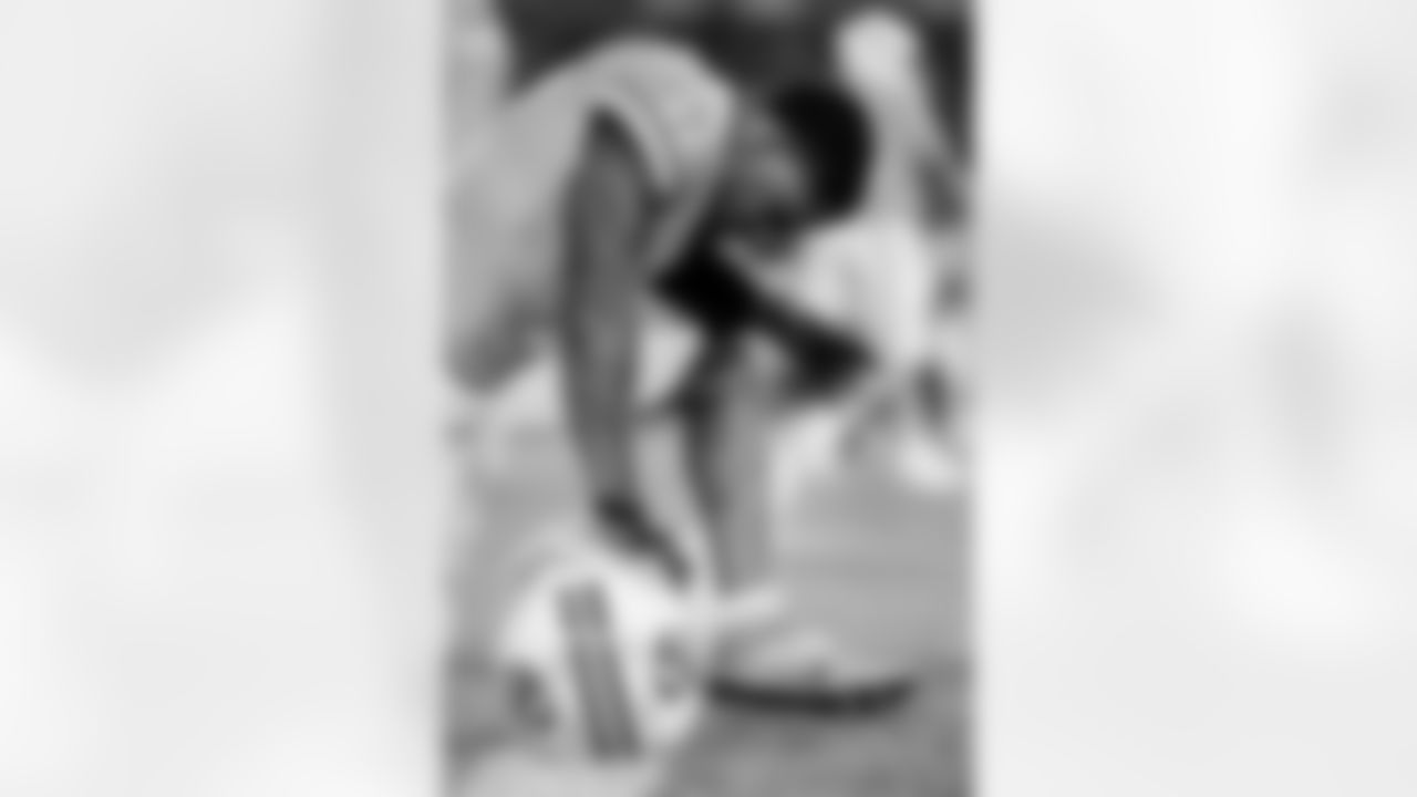 TAMPA, FL - December 11, 2025 - The Tampa Bay Buccaneers and Atlanta Falcons during a regular season game at Raymond James Stadium. The Bucs lost the game, 29-28. Photo By Kyle Zedaker/Tampa Bay Buccaneers