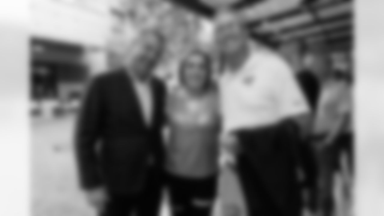 ATLANTA, GA - September 06, 2025 - Luxury Suite Excursion before for the game between the Tampa Bay Buccaneers and Atlanta Falcons. The Bucs won the game, 23-20. Photo By Doug DeFelice/Tampa Bay Buccaneers