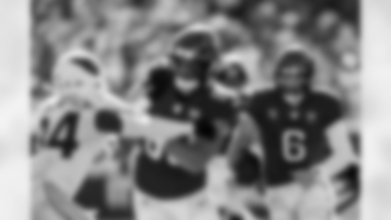 TAMPA, FL - November 30, 2025 - Quarterback Baker Mayfield #6 of the Tampa Bay Buccaneers during the game between the Arizona Cardinals and Tampa Bay Buccaneers. The Bucs won the game, 20-17. Photo By Tori Richman/Tampa Bay Buccaneers