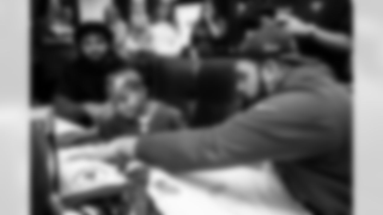 TAMPA, FL - November 19, 2025 - Guard Ben Bredeson #68 of the Tampa Bay Buccaneers during a visit with Triumph Together Cancer Warriors. Photo By Kyle Zedaker/Tampa Bay Buccaneers