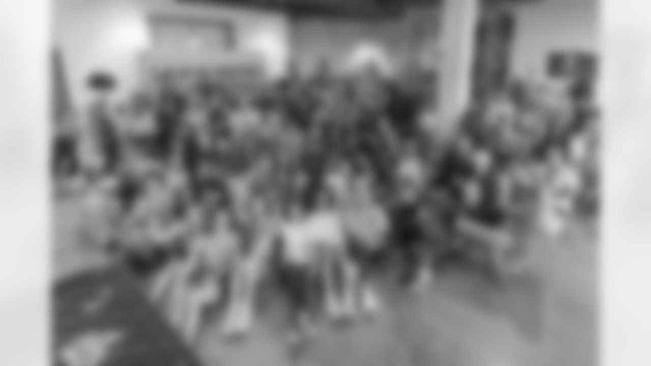 TAMPA, FL - December 06, 2025 - She is Football Bayshore Walk: Raise The Flags event with Bayshore Breakfast Club and Tampa Girls Social & Wellness at Hyde House Public Studio. Photo By Mike Carlson/Tampa Bay Buccaneers