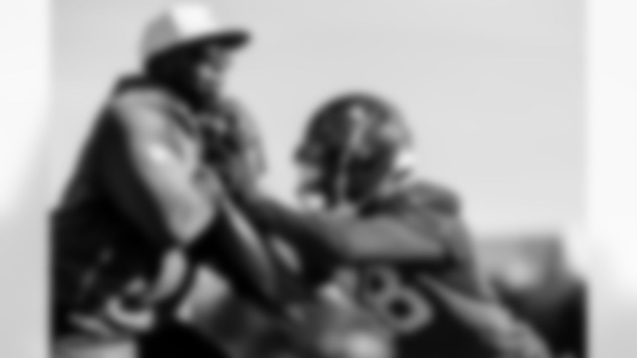 TAMPA, FL - December 17, 2025 - Week 16 practice at AdventHealth Training Center. Photo By Tori Richman/Tampa Bay Buccaneers